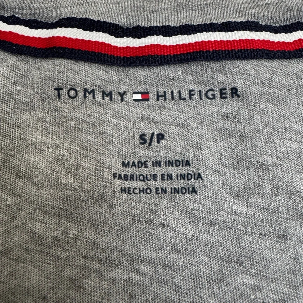 Tommy Hilfiger Pajama Gray T-shirt with Graphic,‎ Size S/P